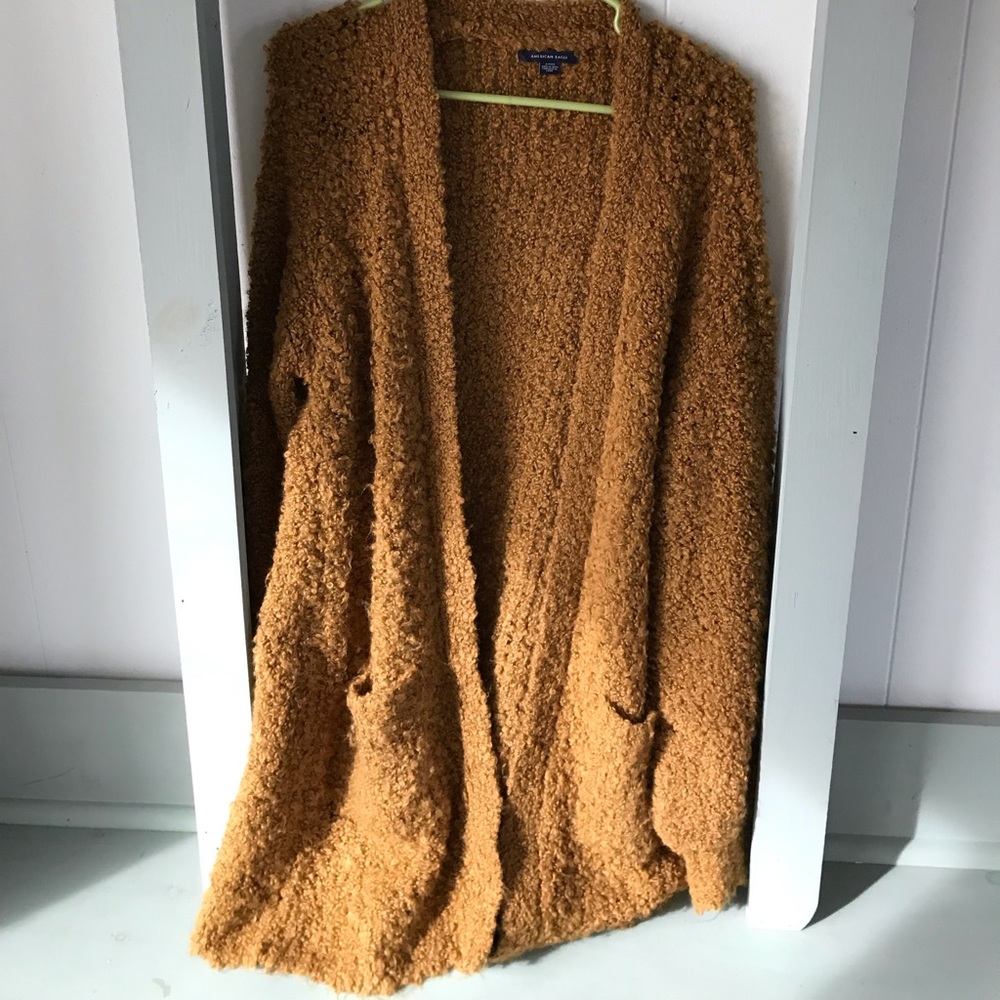 Almost new American Eagle Sweater